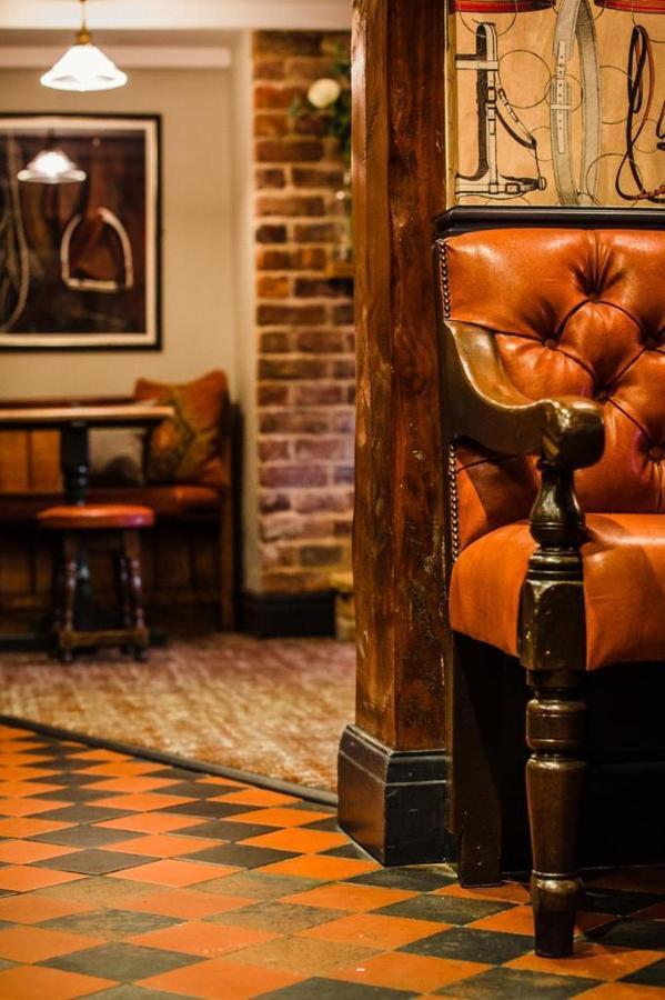 The Black Horse Inn Гейнсборо Экстерьер фото